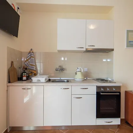 Pulastar - With Terrace *