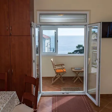 Pulastar - With Terrace * Dubrovnik