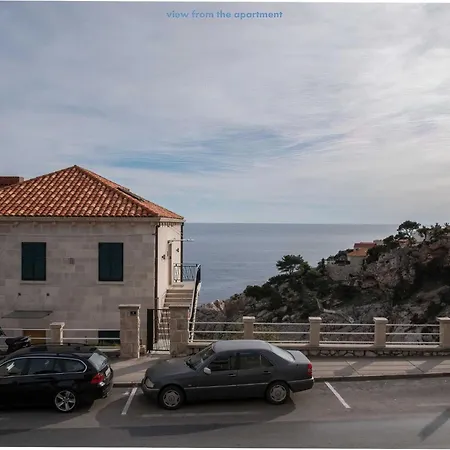 Pulastar - With Terrace Apartment *