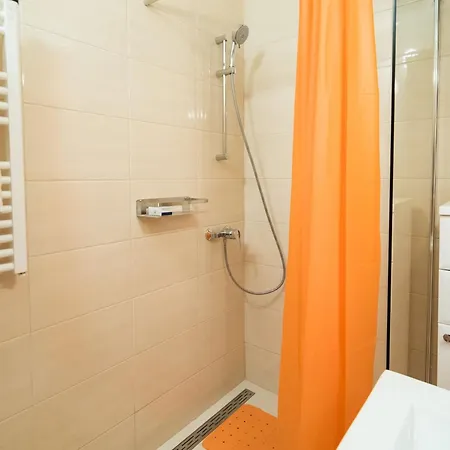 Pulastar - With Terrace